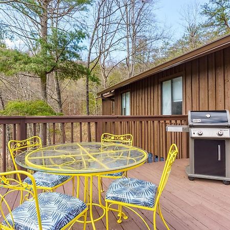 Cottage On The Ridge Sevierville Exterior photo